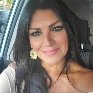 Meet your Posher, Gabriela